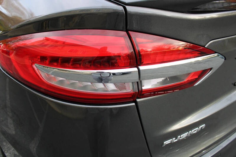 2020 Ford Fusion Titanium