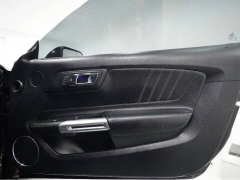 2017 Ford Mustang EcoBoost Premium