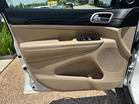 2021 Jeep Grand Cherokee Laredo E