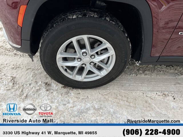 2023 Jeep Grand Cherokee L Laredo