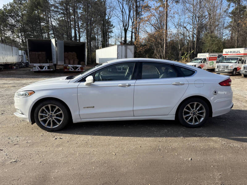 2017 Ford Fusion Hybrid SE