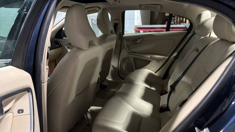 2015 Volvo S60 T5 Premier