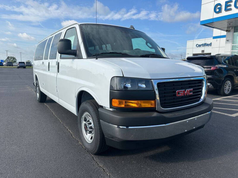 2026 GMC Savana LT 3500
