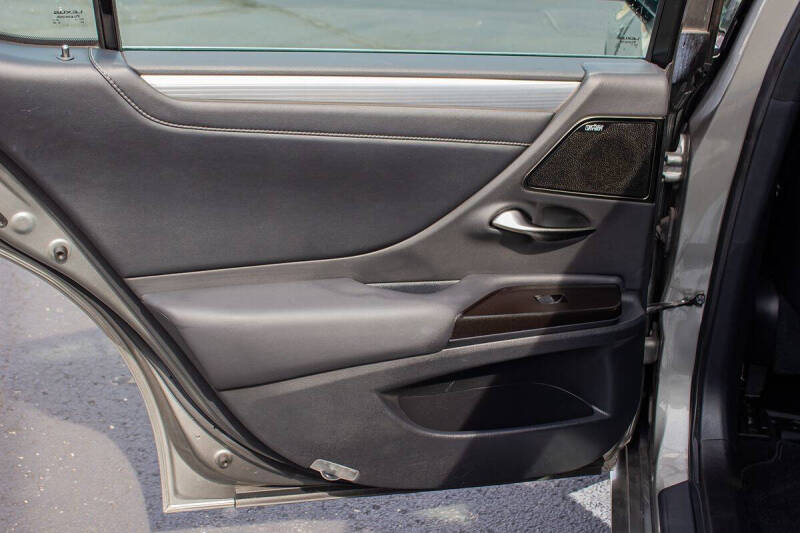 2019 Lexus ES 350 F SPORT