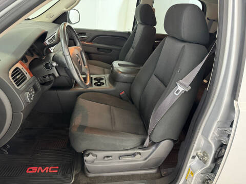 2013 GMC Yukon SLE