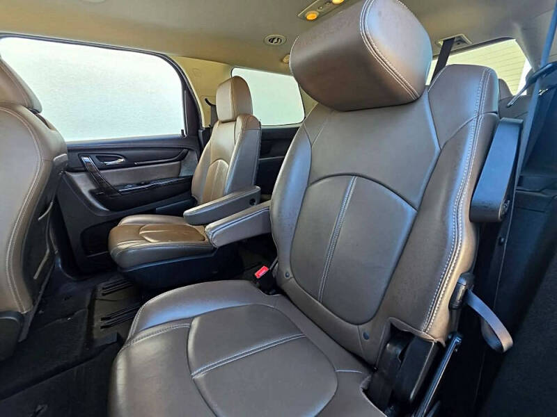 2016 GMC Acadia SLT-1
