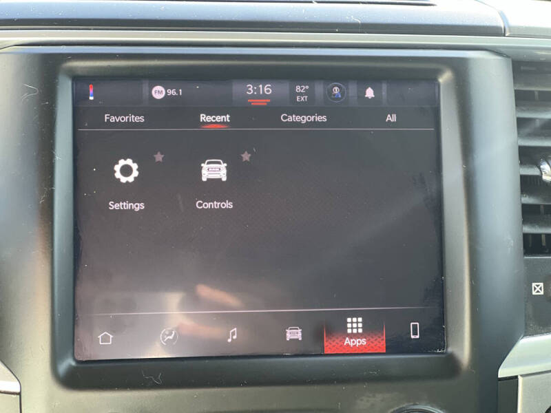 2022 RAM 1500 Classic SLT