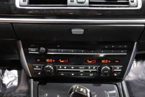 2013 BMW 5 Series 550i xDrive Gran Turismo