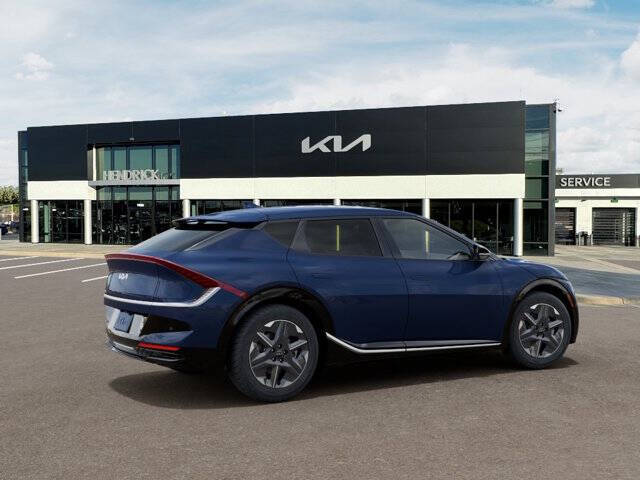 2025 Kia EV6 Light