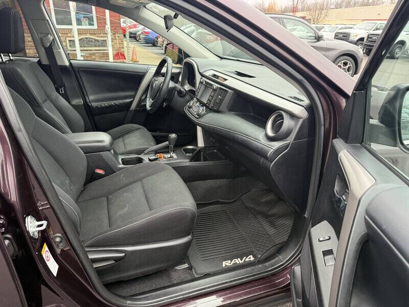 2017 Toyota RAV4 XLE