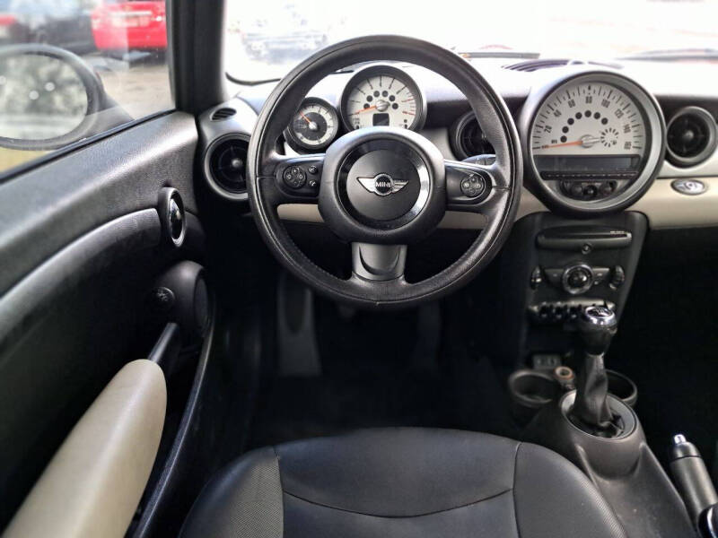 2014 MINI Cooper