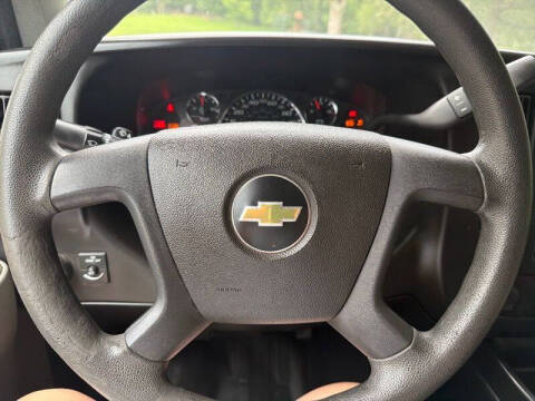 2017 Chevrolet Express 2500