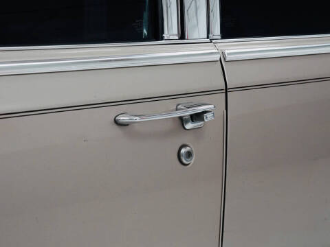 1990 Cadillac Brougham