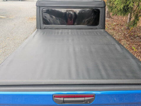 2022 Jeep Gladiator Willys Sport