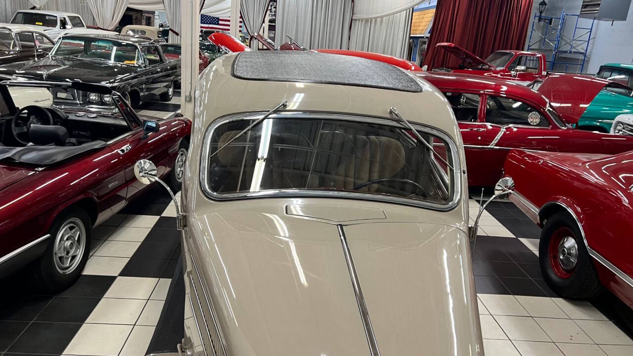 1936 Ford Custom 63
