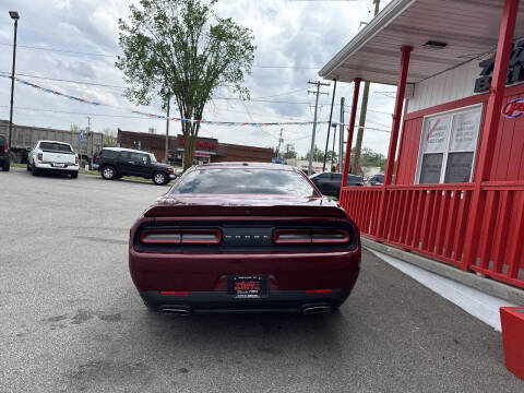 2019 Dodge Challenger SXT