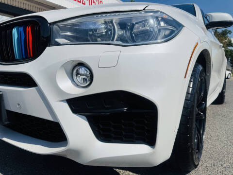 2015 BMW X6 M