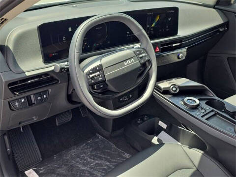 2025 Kia EV6 Light Long Range