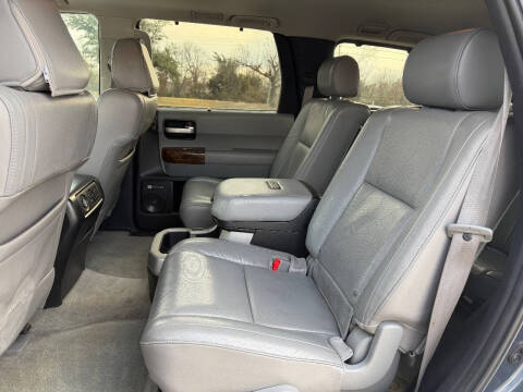 2008 Toyota Sequoia Platinum
