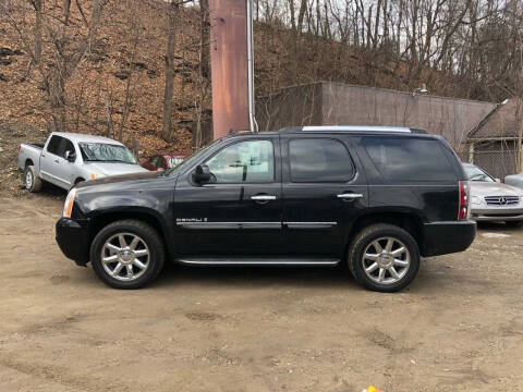 2008 GMC Yukon for sale at Compact Cars of Pittsburgh in Pittsburgh PA