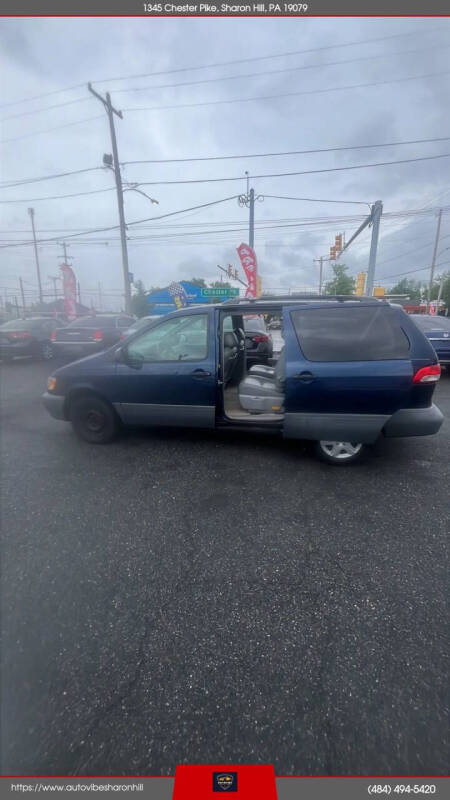 2003 Toyota Sienna