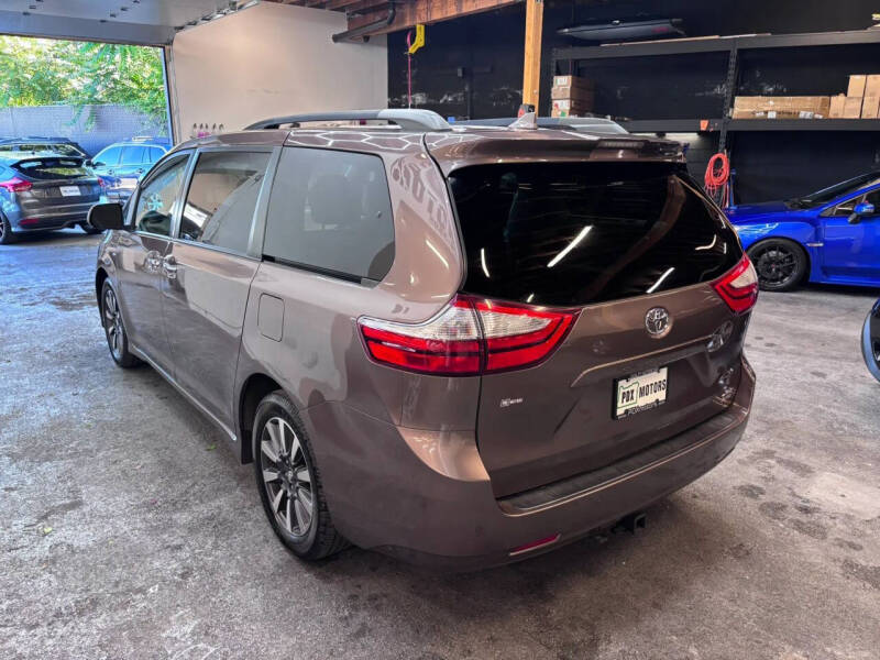 2019 Toyota Sienna
