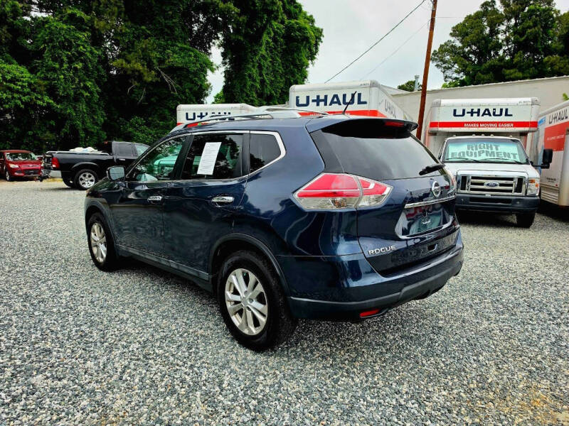 2016 Nissan Rogue SV
