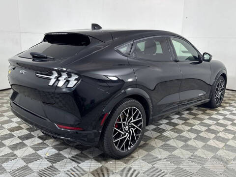 2021 Ford Mustang Mach-E GT