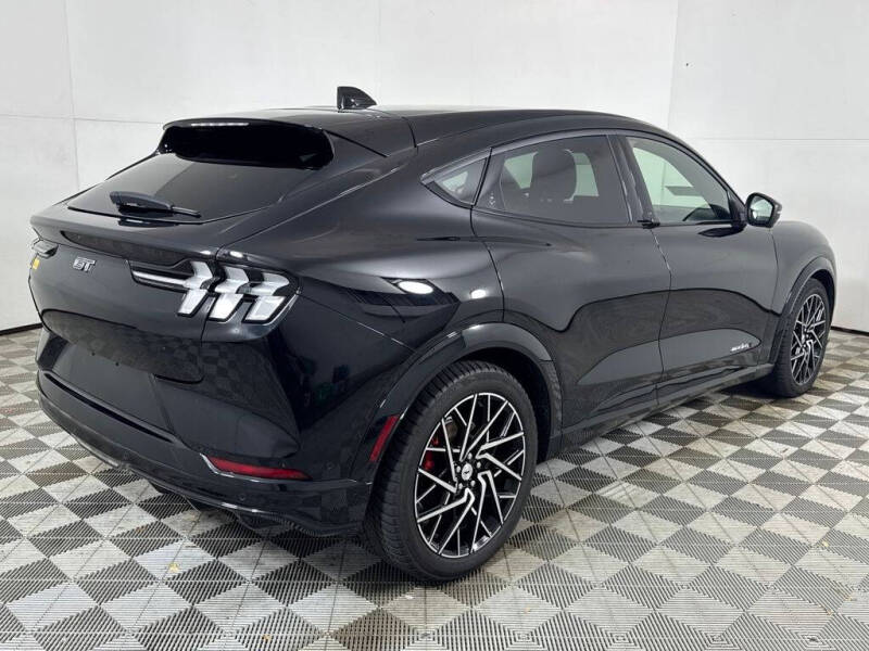 2021 Ford Mustang Mach-E GT