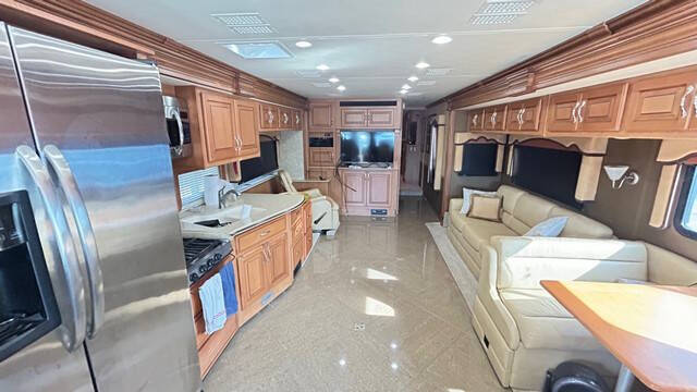 2013 Freightliner XCM Chassis