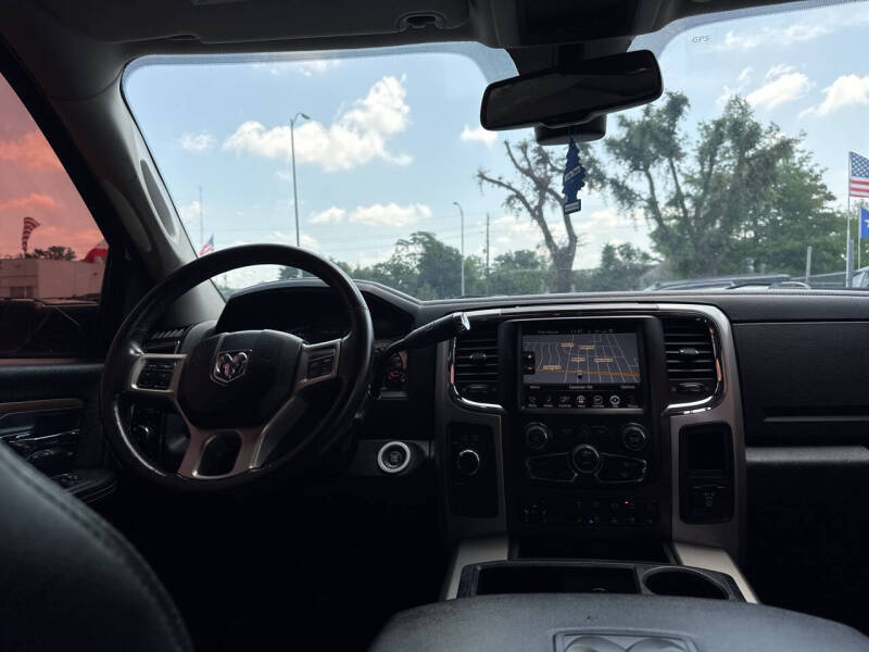 2015 RAM 3500 Laramie