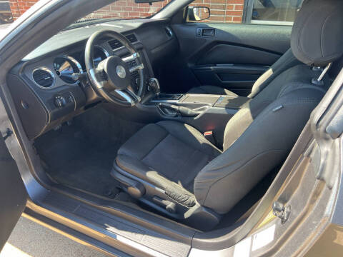 2013 Ford Mustang V6