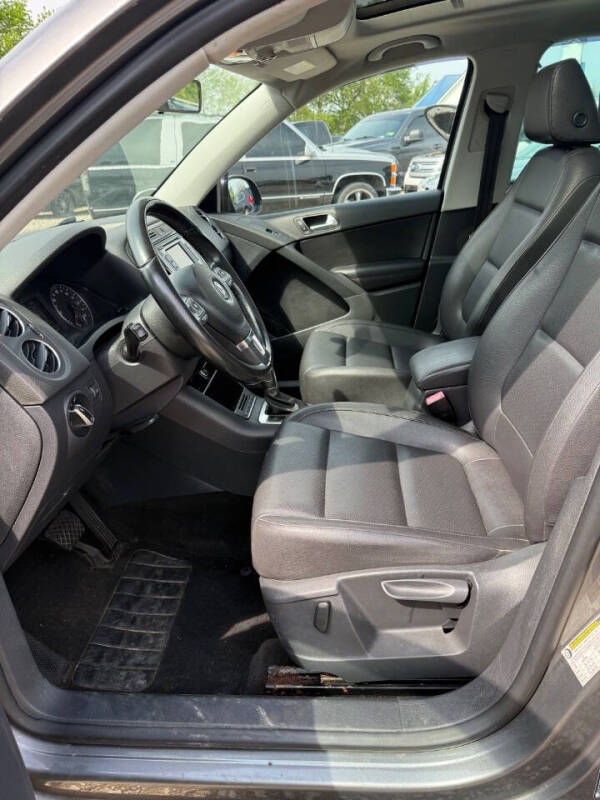 2012 Volkswagen Tiguan SE 4Motion