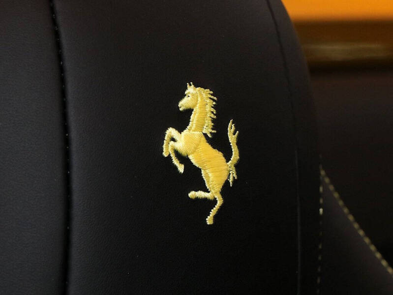 2021 Ferrari 812 GTS