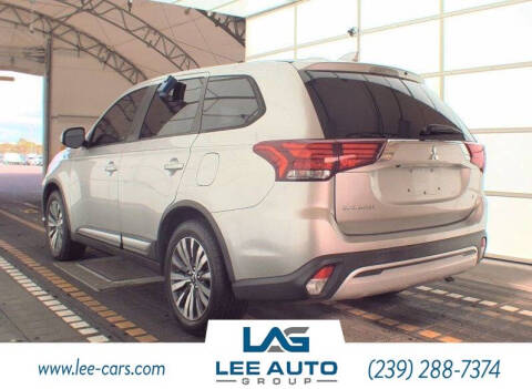 2020 Mitsubishi Outlander SE