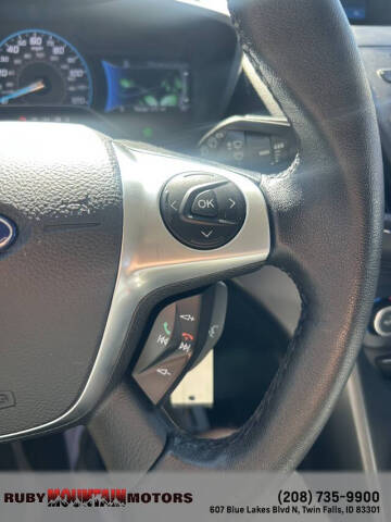 2017 Ford C-MAX Hybrid SE