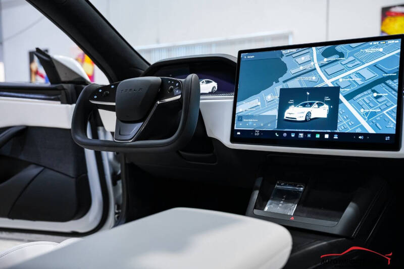 2023 Tesla Model S Standard Range