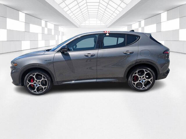 2024 Alfa Romeo Tonale Hybrid Veloce