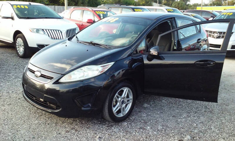 2013 Ford Fiesta SE