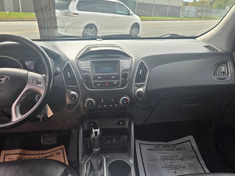 2015 Hyundai Tucson SE