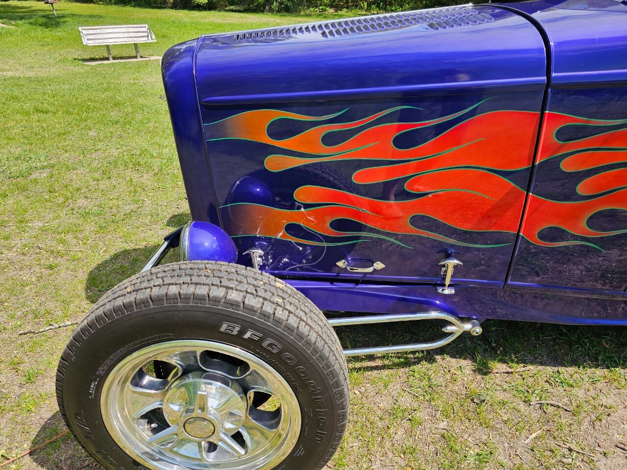 1932 Ford Hi-Boy 78