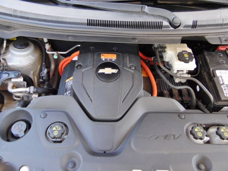 2014 Chevrolet Spark 2LT photo 19