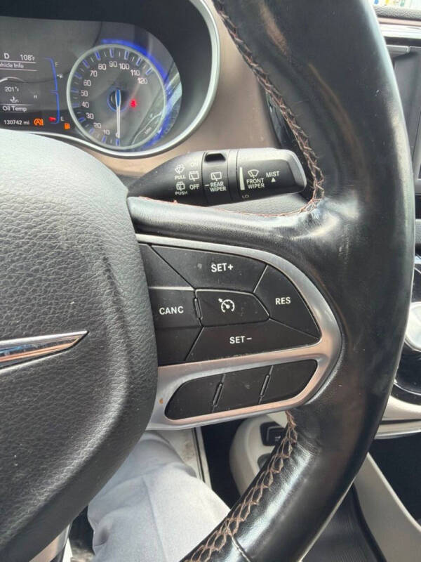 2019 Chrysler Pacifica LX