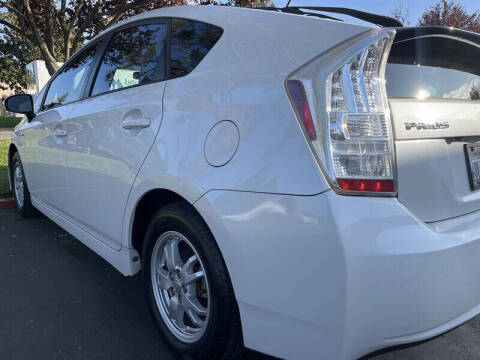 2011 Toyota Prius One