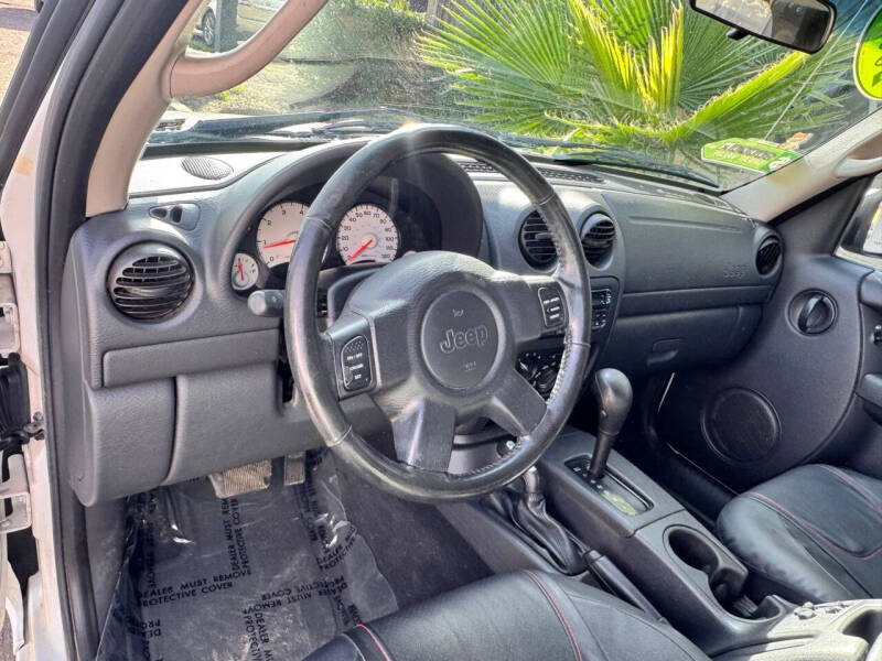 2003 Jeep Liberty
