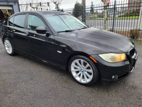2011 BMW 3 Series for sale at American Dream Motors in Everett WA