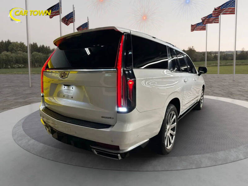 2022 Cadillac Escalade ESV Premium Luxury Platinum