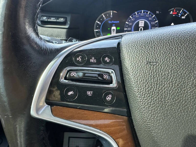 2018 Cadillac Escalade Luxury