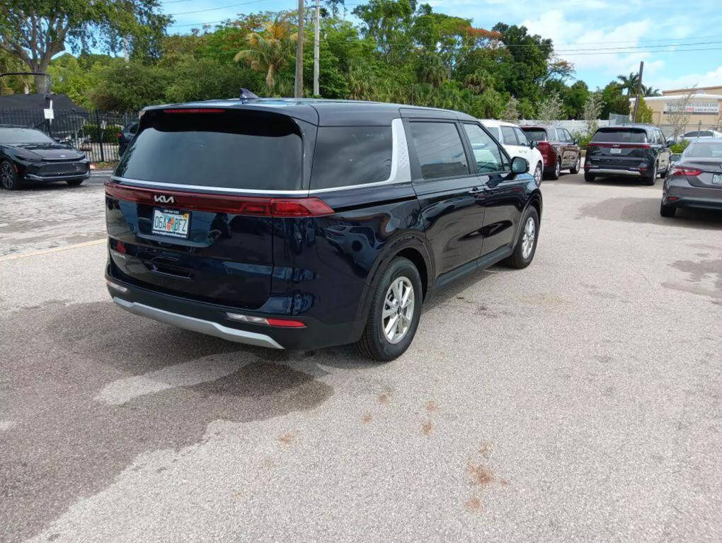 2024 Kia Carnival for sale at The Rock Fleet MGMT LLC in Naples, FL