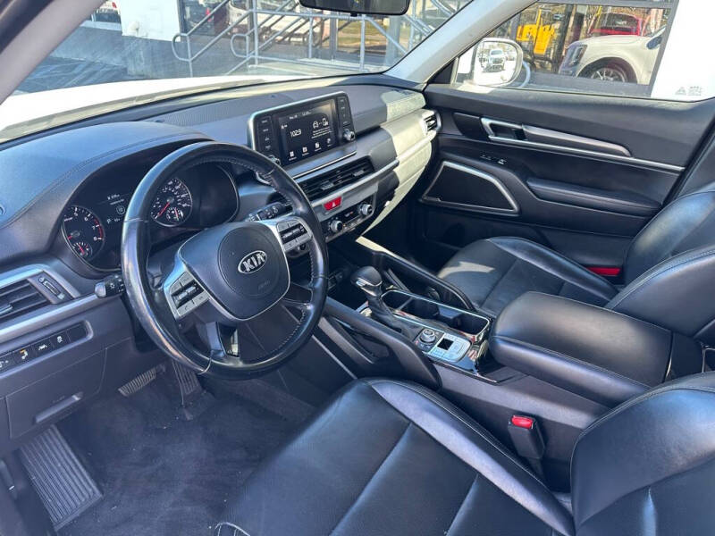 2021 Kia Telluride LX